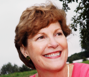 Headshot of Senator Jeanne Shaheen